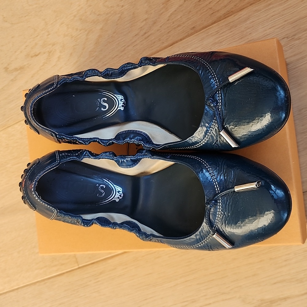 Tod's Dee Chic Ballerina Flats Dark Blue Patent Size 37.5